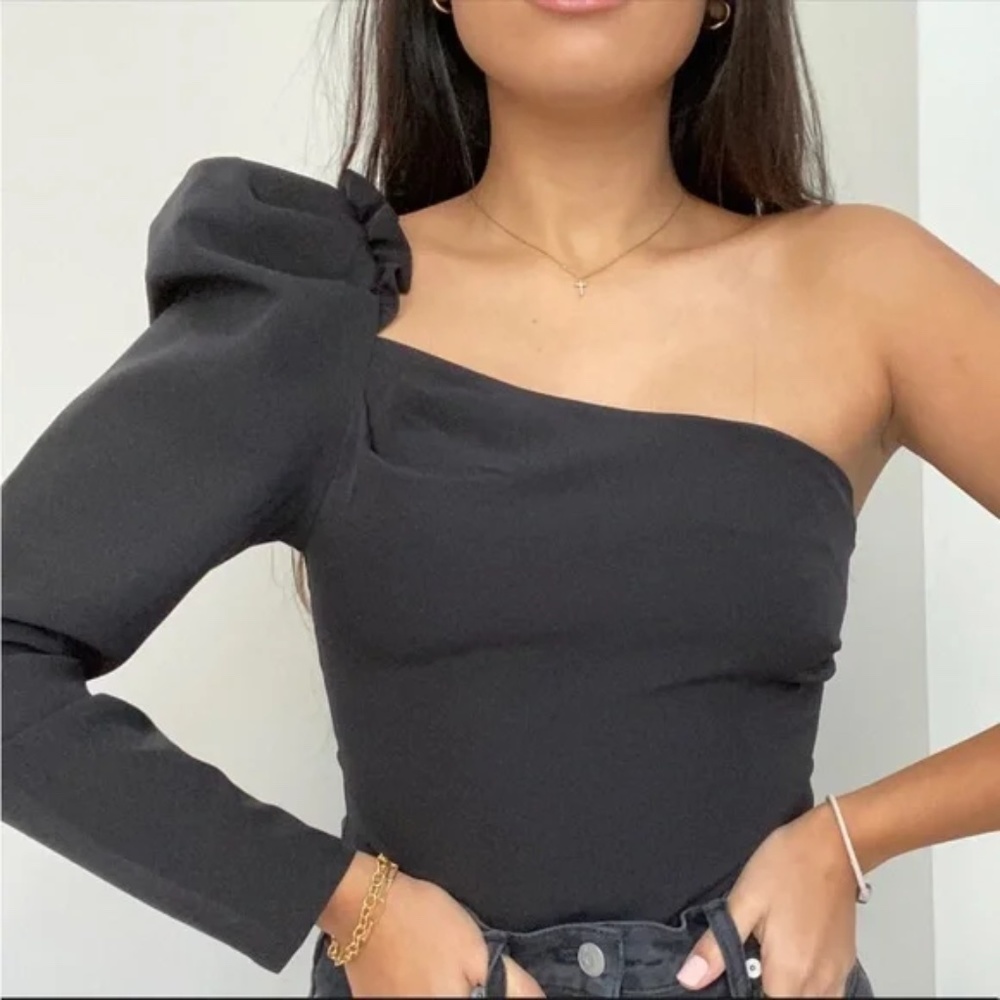 ASTR The Label Bodysuit One-Shoulder Long Sleeve New With Tags